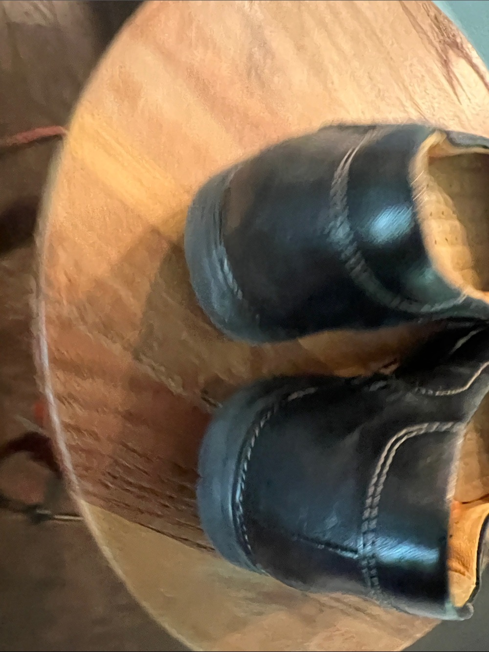 Structure Black Leather Rounded-Toe Ballet Flats - Picture 5 of 8